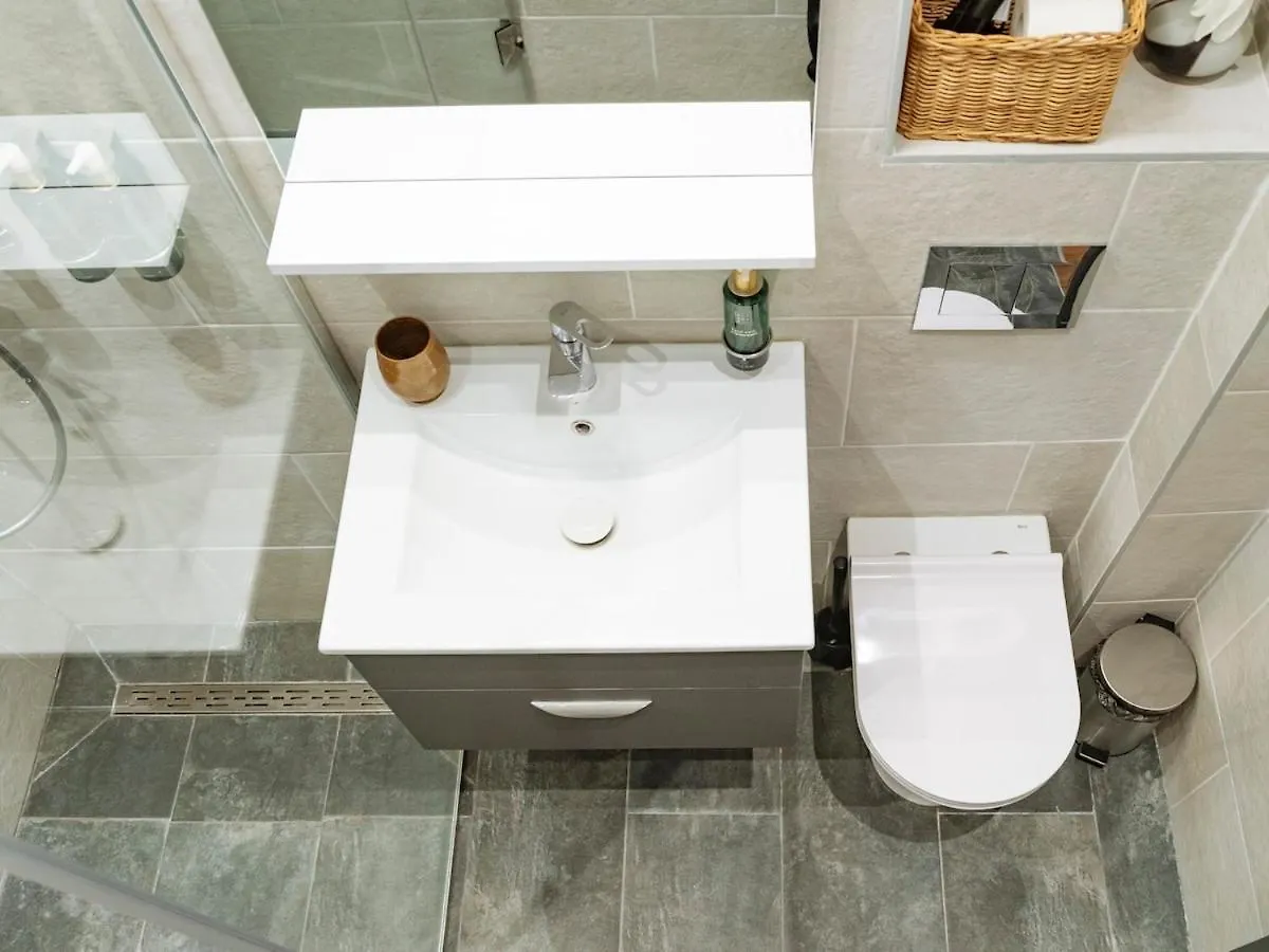 בוקרשט Central 23 Apartment - New Building & Parking 0*,