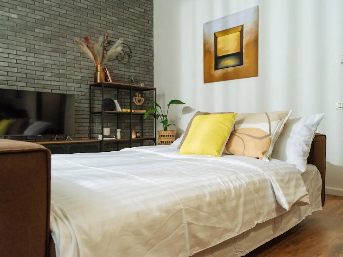 בוקרשט Central 23 Apartment - New Building & Parking
