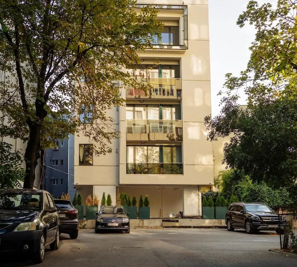 בוקרשט Central 23 Apartment - New Building & Parking