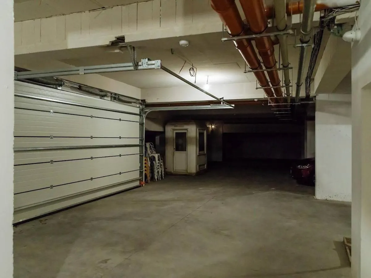 Central 23 Apartment - New Building & Parking بوخارست